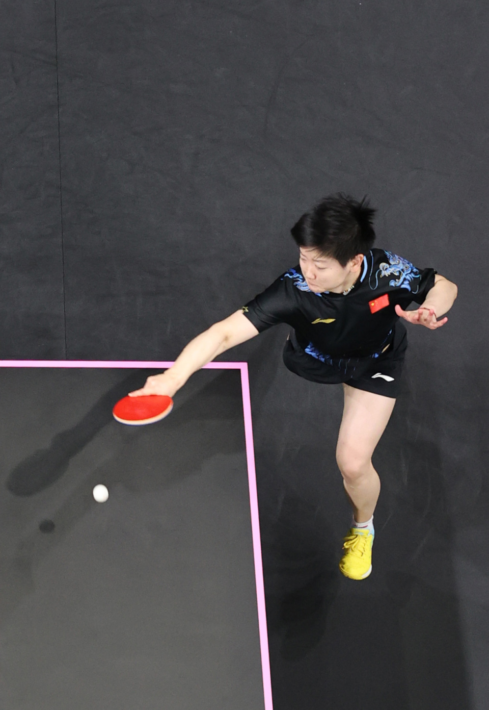 合仍显得过 合仍显得过