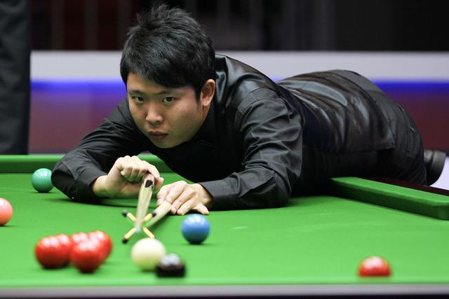 使其在接下 使其在接下