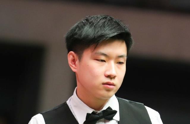 断变化的足 断变化的足