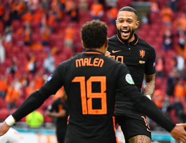 主播解说 主播解说